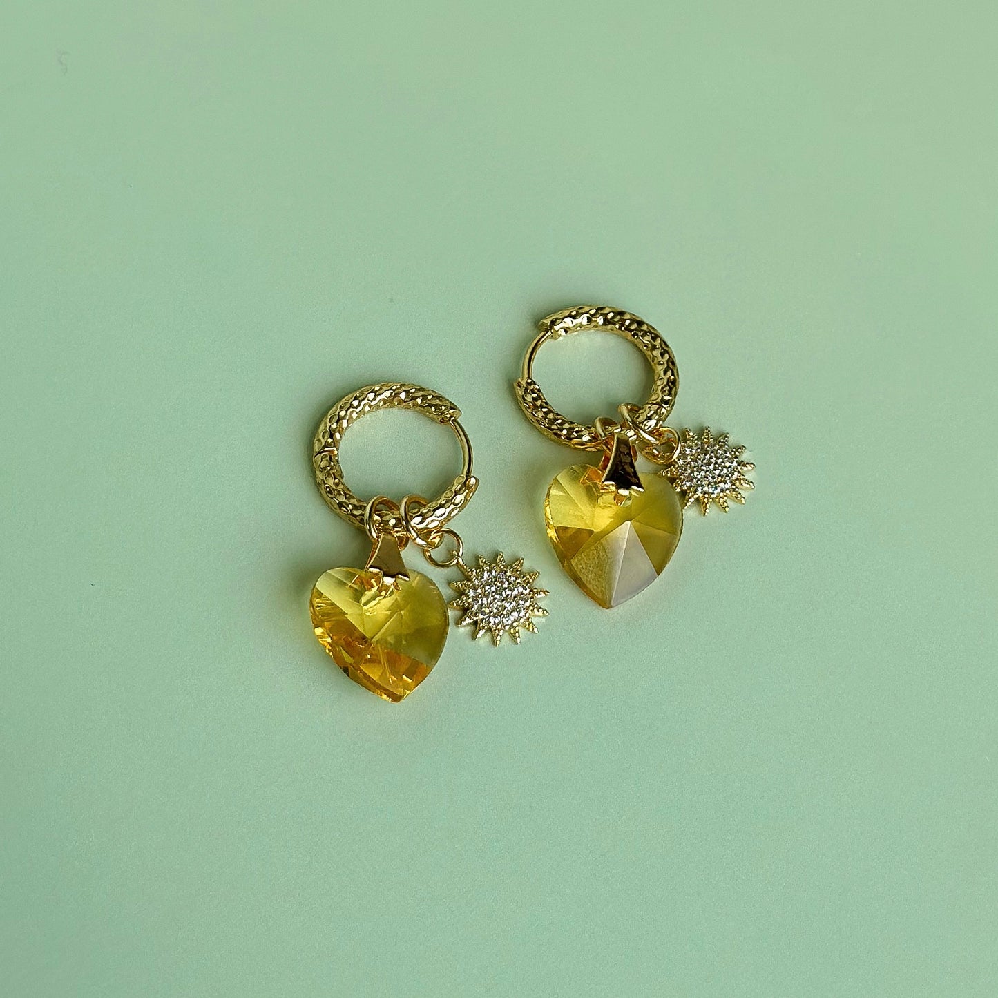 Bee necklace