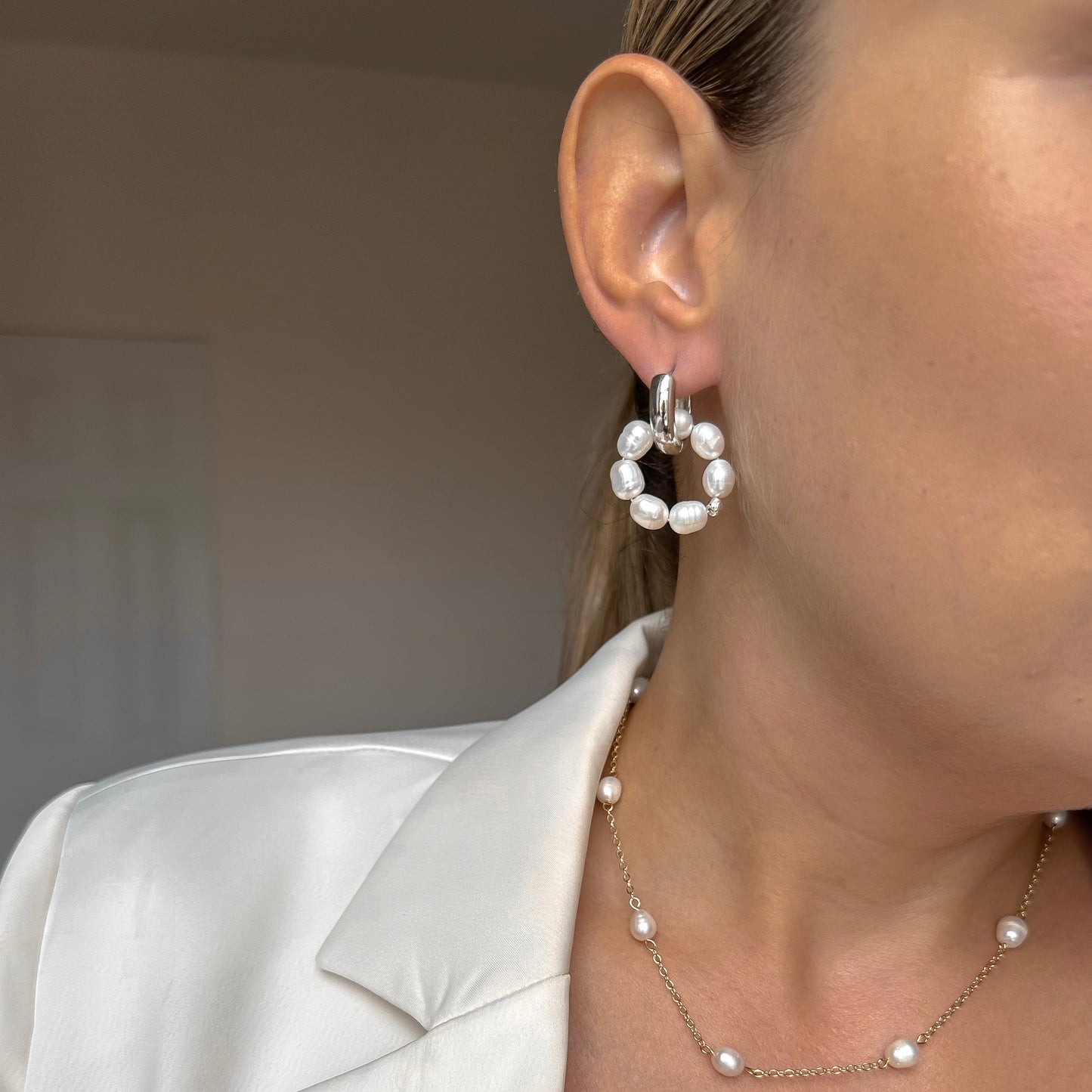 Sunshine earrings (rhodium plated)