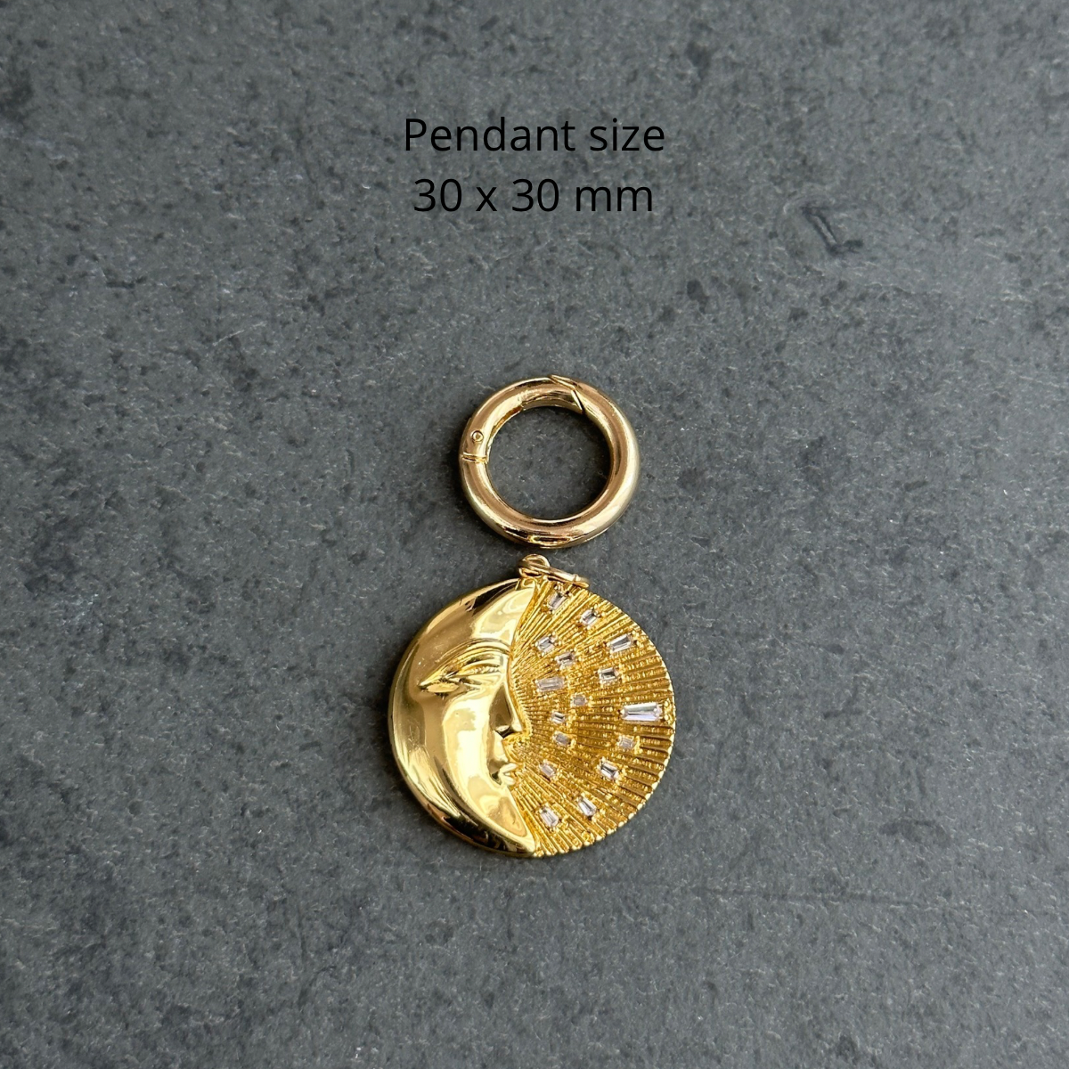 Necklace charm (moon)