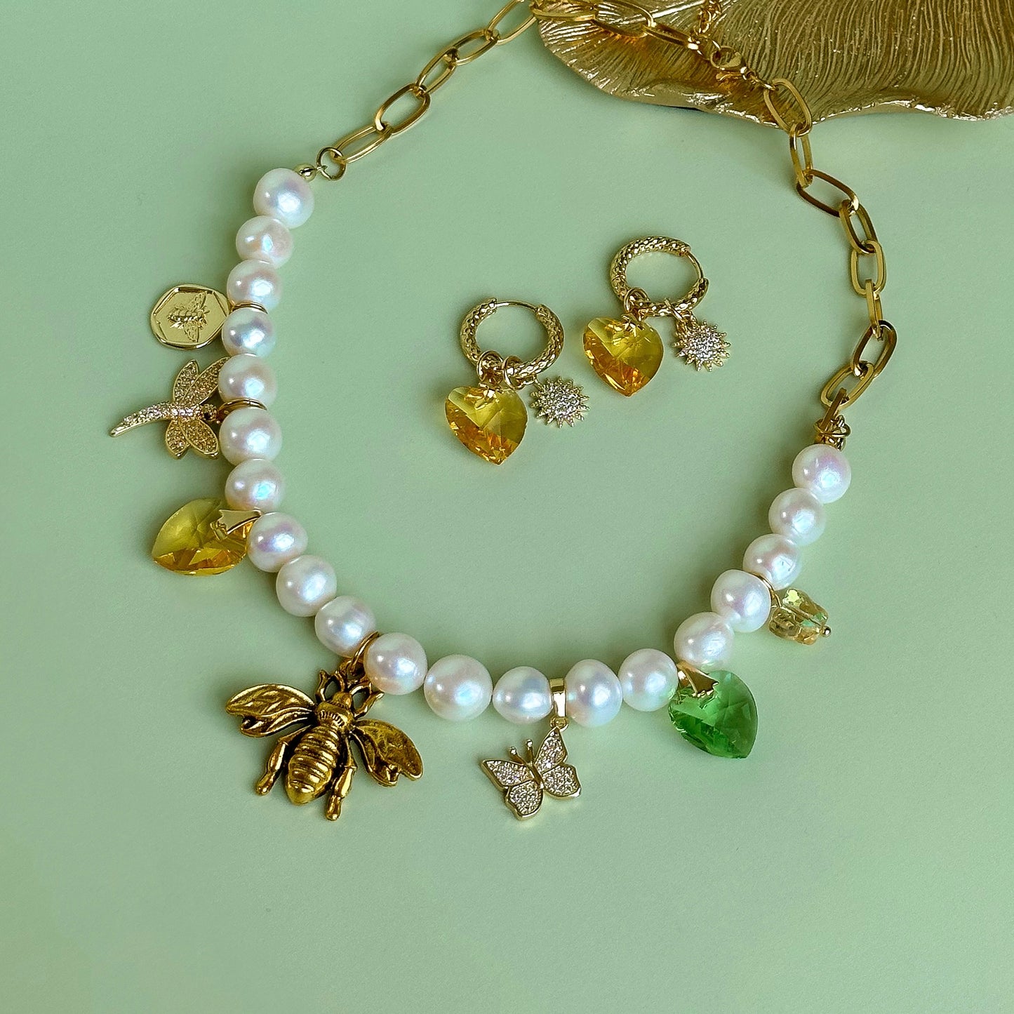 Bee necklace