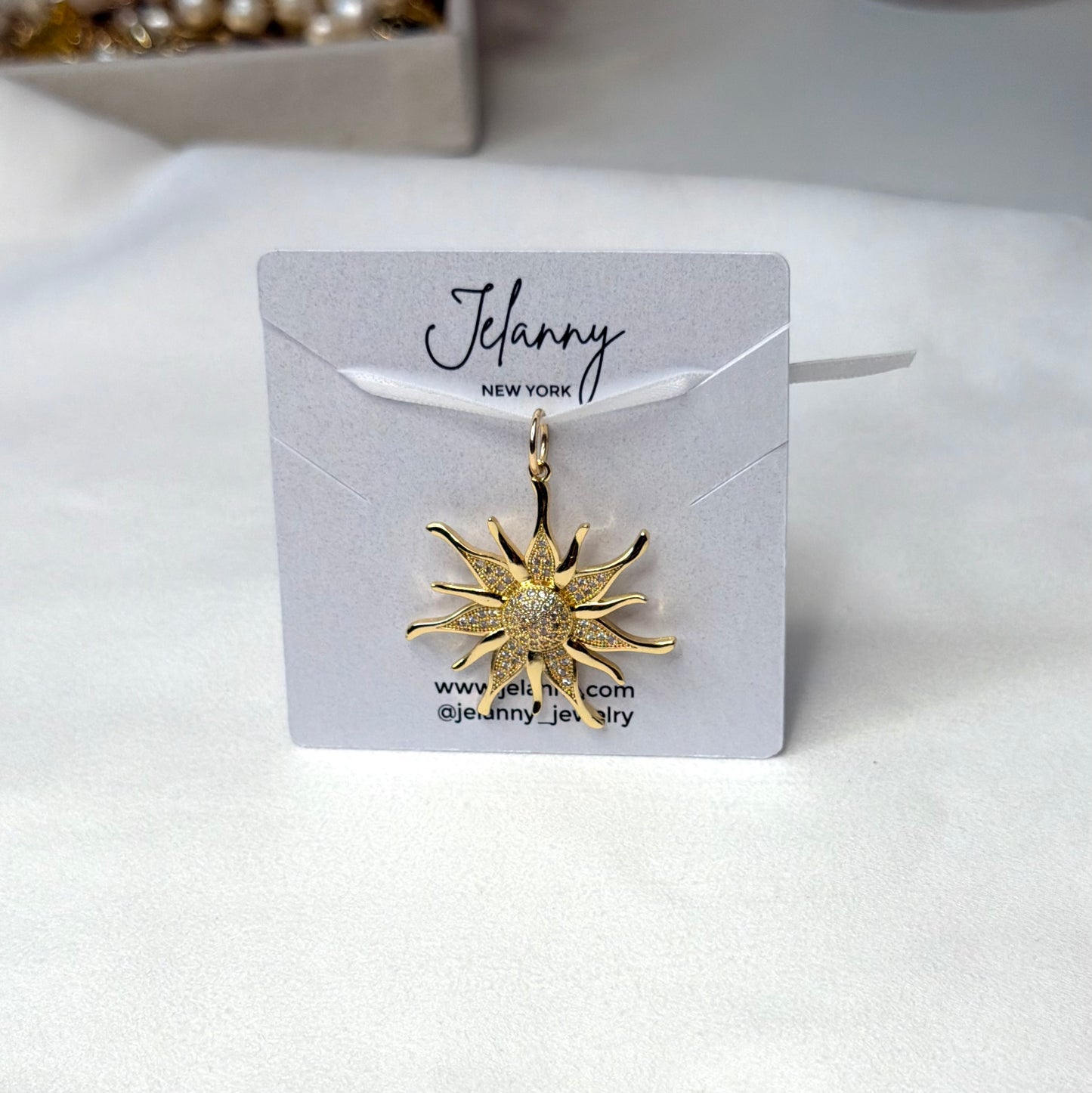 Large sun charm 1 pc (silv)