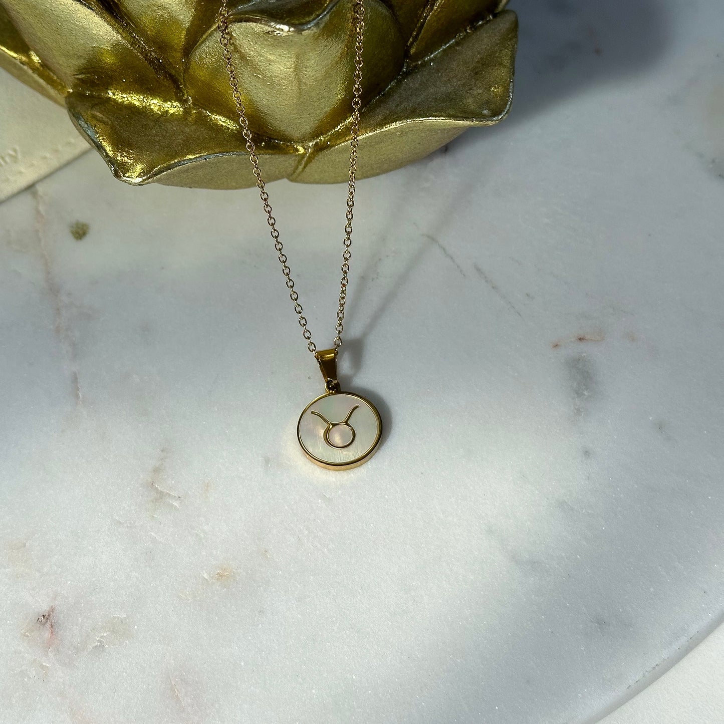Zodiac pendant necklace Taurus (April 20 - May 20)