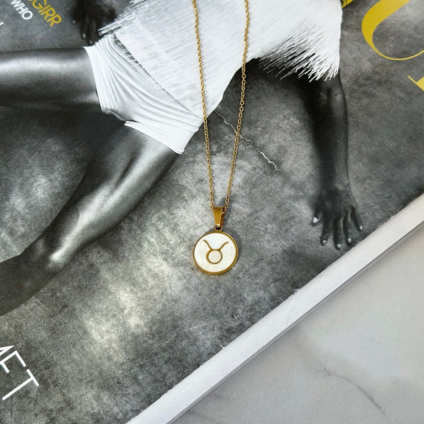 Zodiac pendant necklace Taurus (April 20 - May 20)