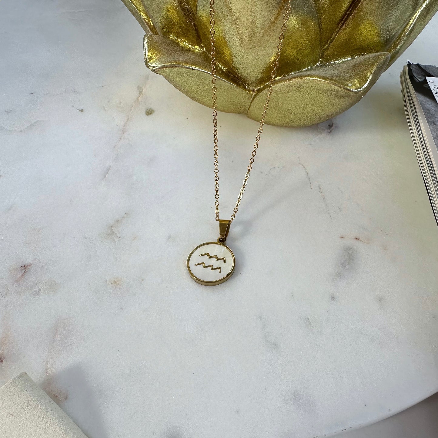 Zodiac pendant necklace Aquarius (January 20 - February 18)