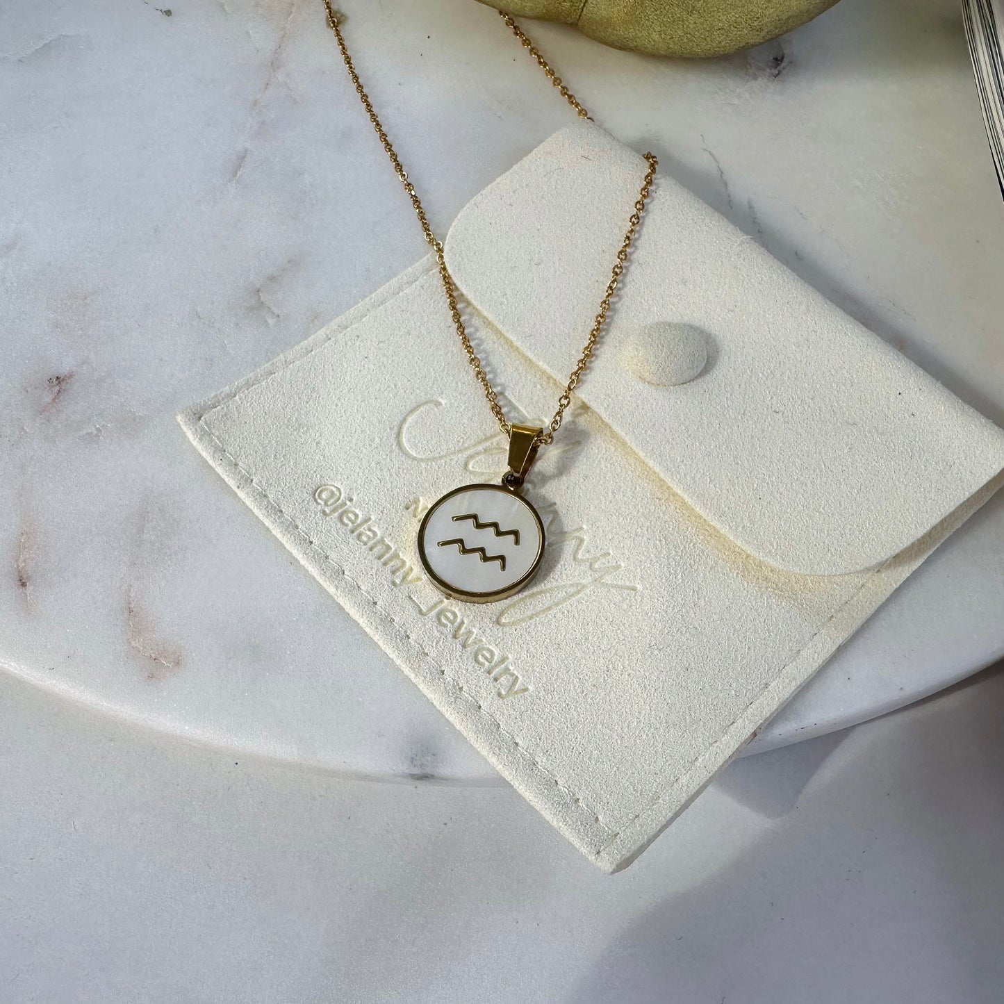Zodiac pendant necklace Aquarius (January 20 - February 18)