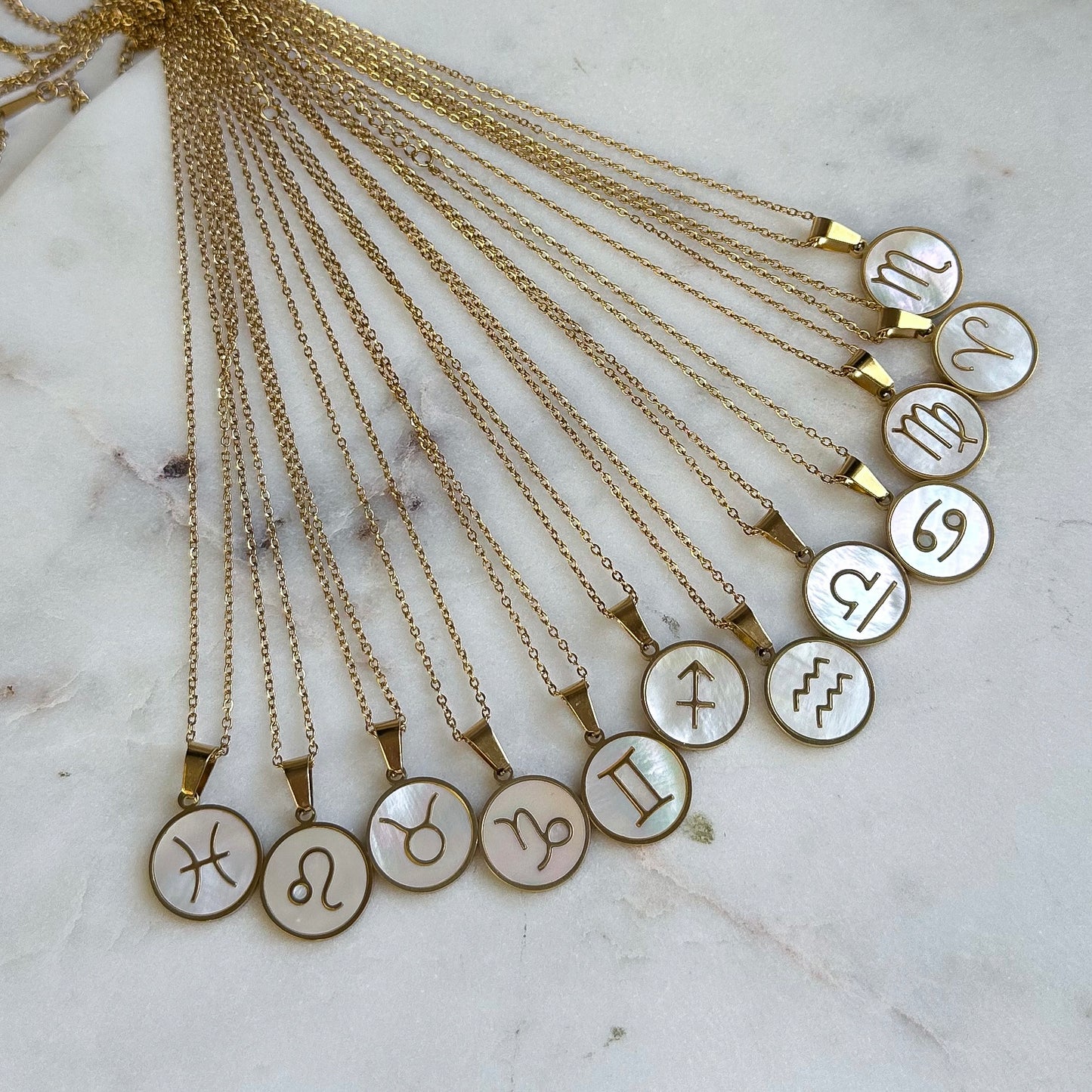 Zodiac pendant necklace Leo (July 23 - August 22)