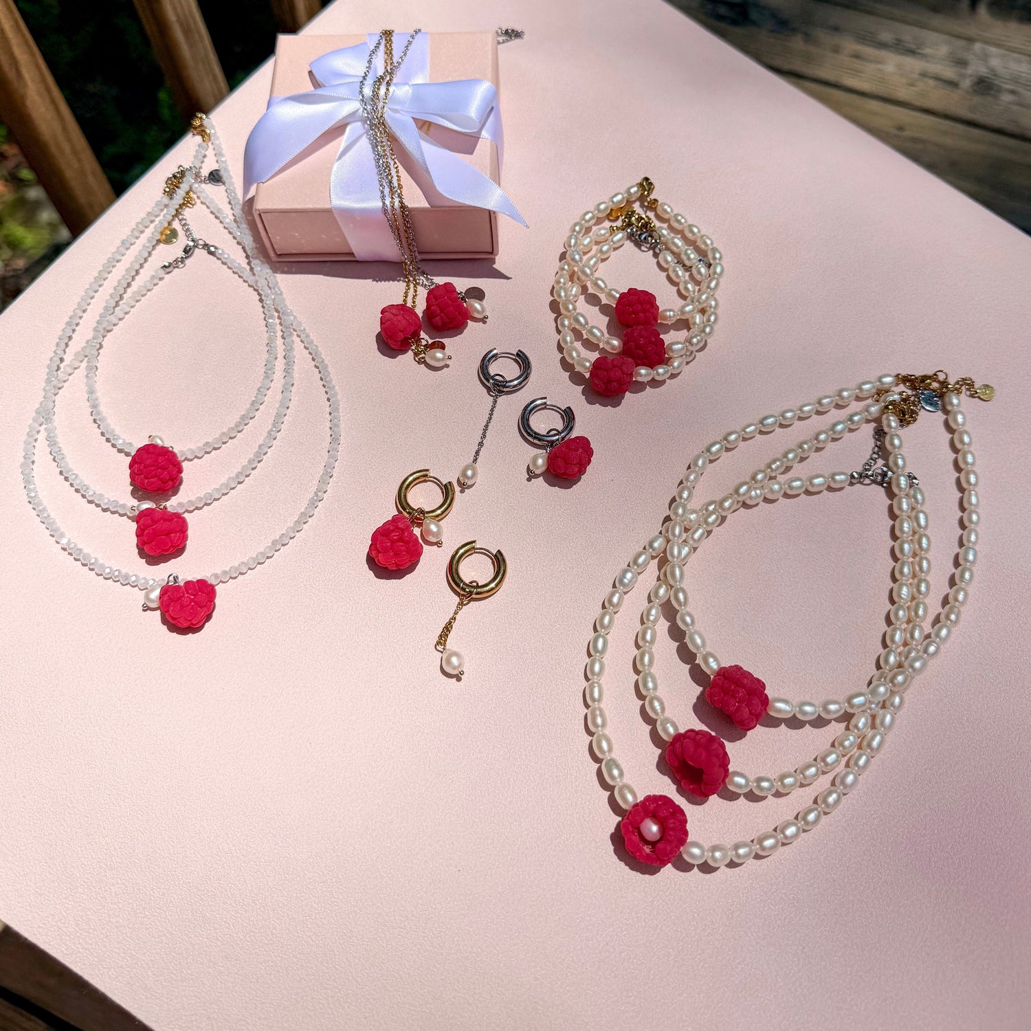 Viral raspberries collection
