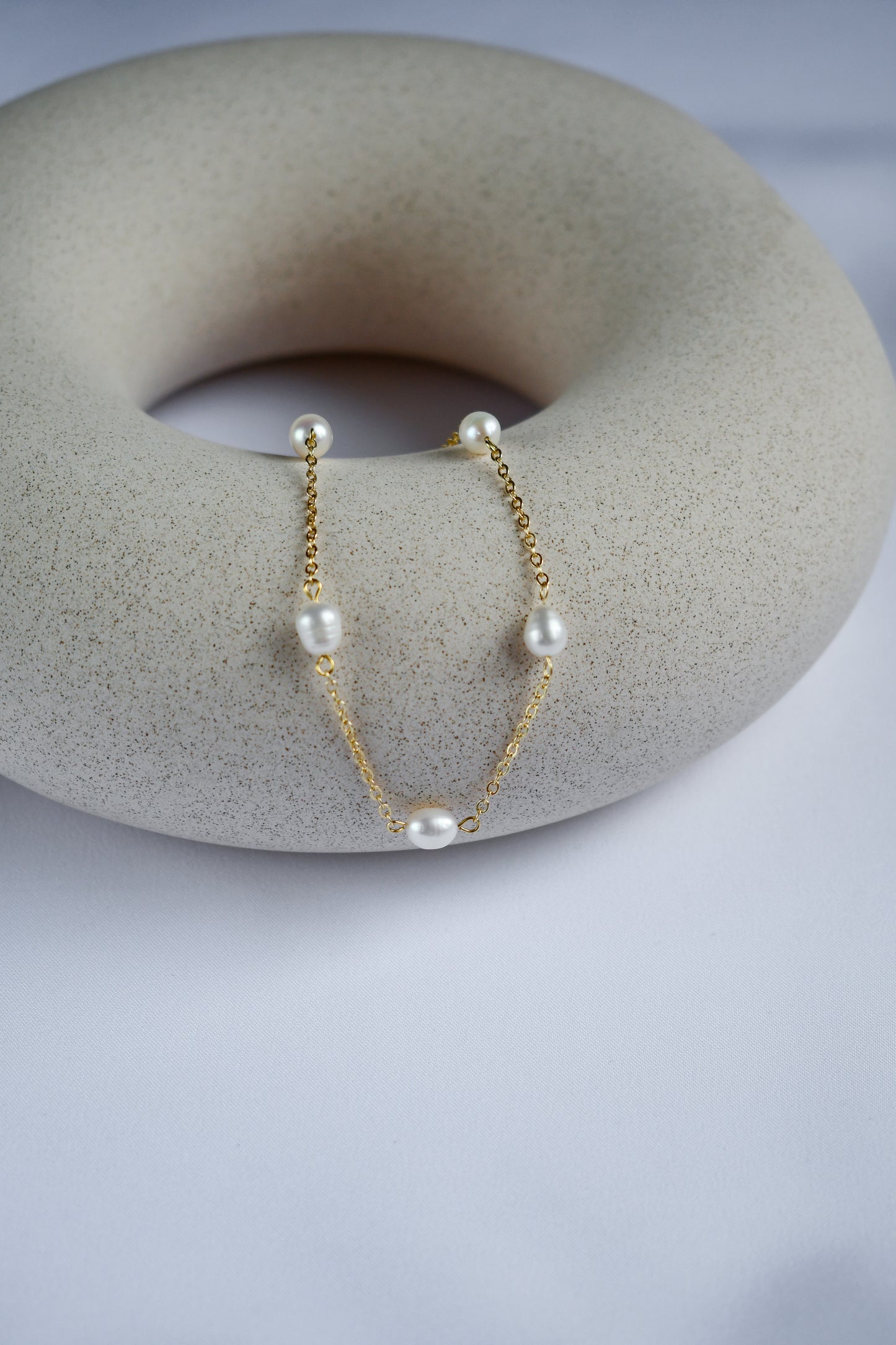 Freshwater pearl necklace(gold and silver color)