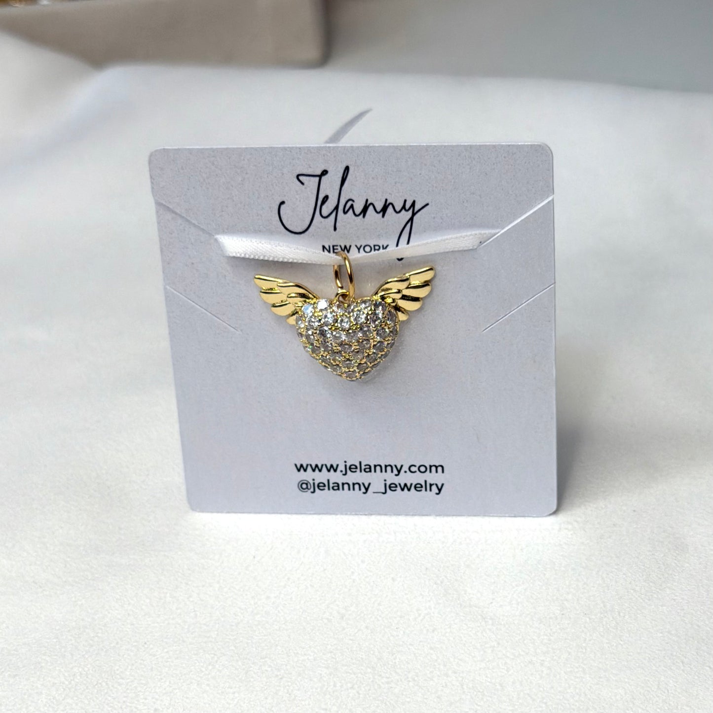 Heart with wings charm 1 pc
