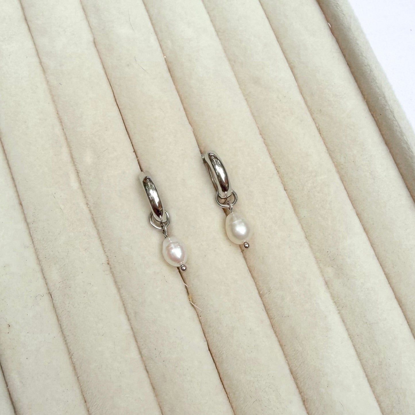 Minimalist pearl hoop earrings with interchangeable pendants