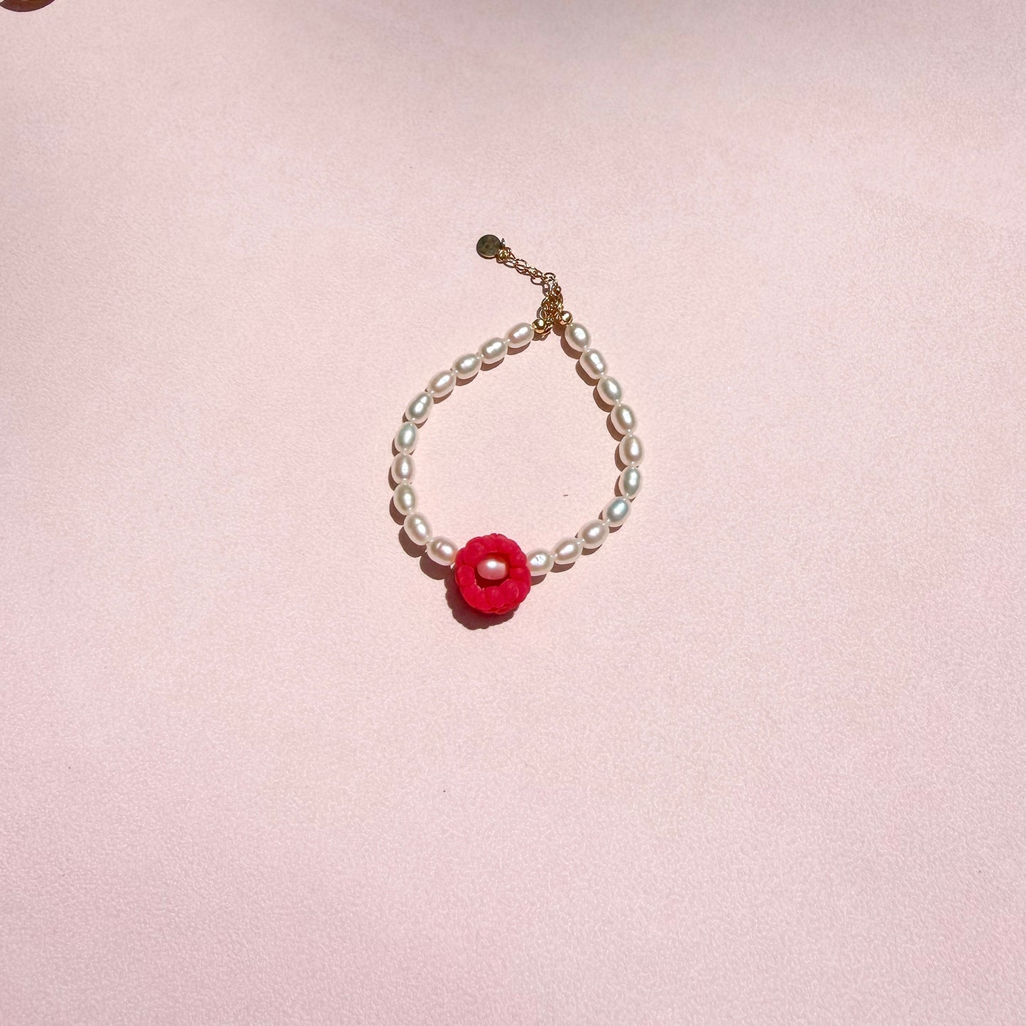 Viral raspberry pearl bracelet