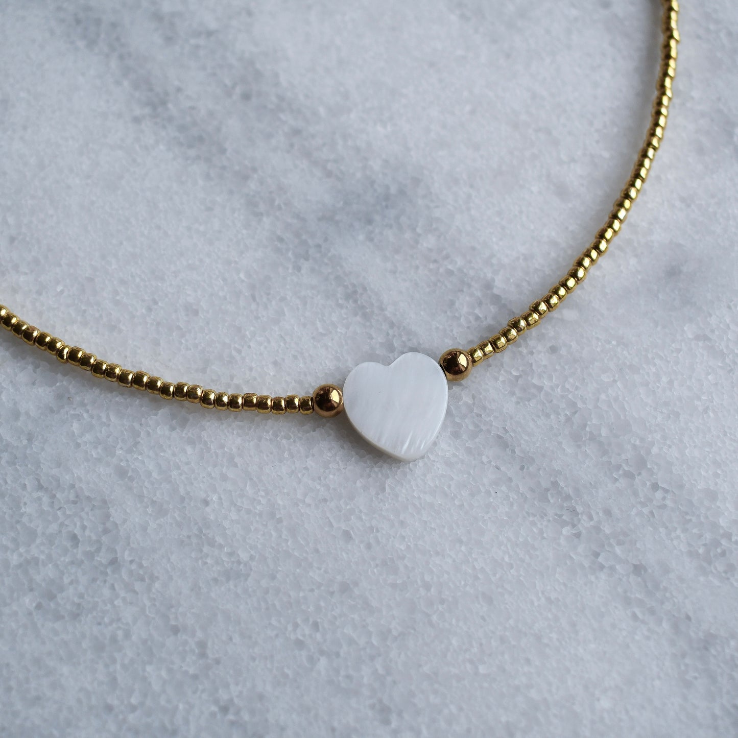 Mother-of-pearl heart necklace