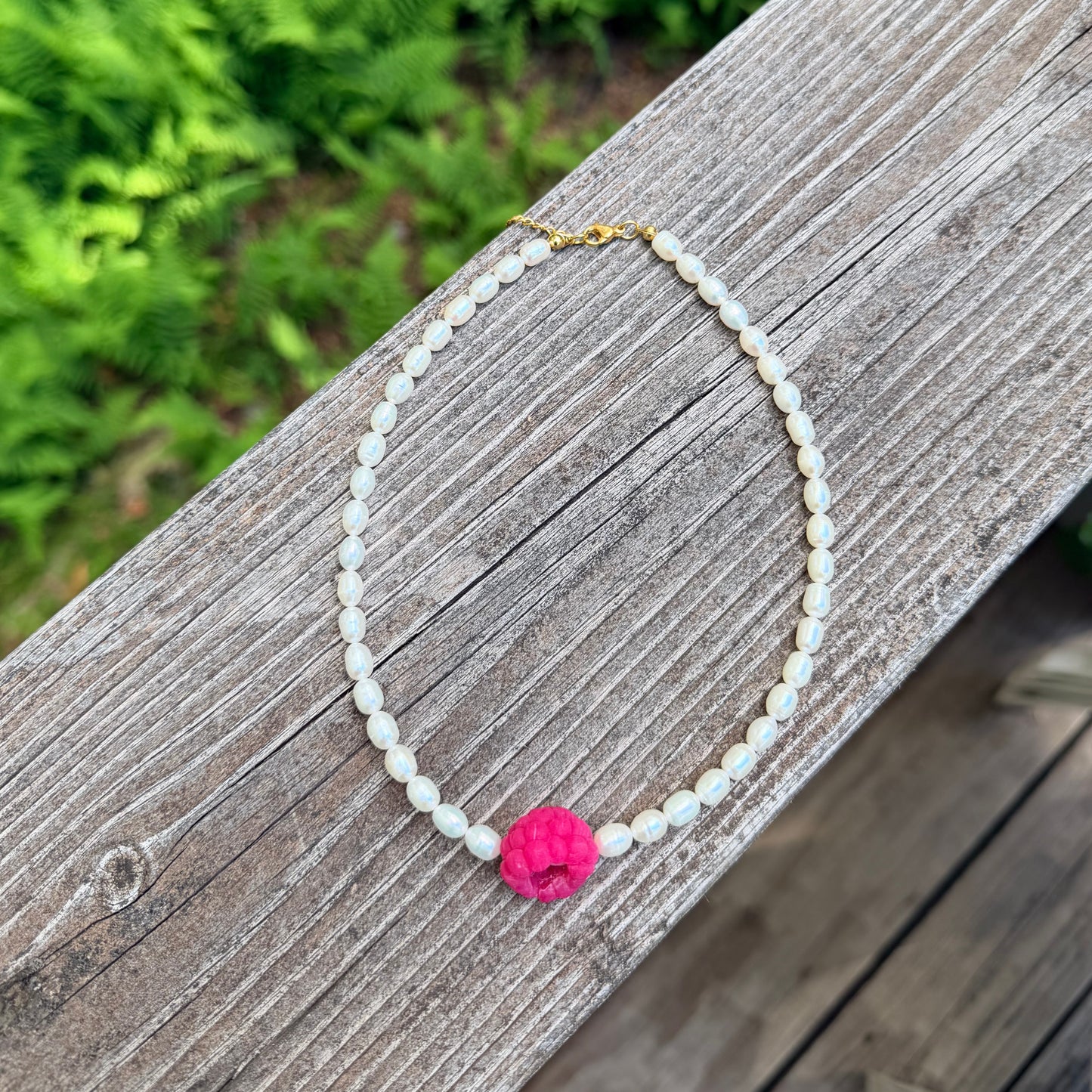 Viral raspberry’s pearl necklace