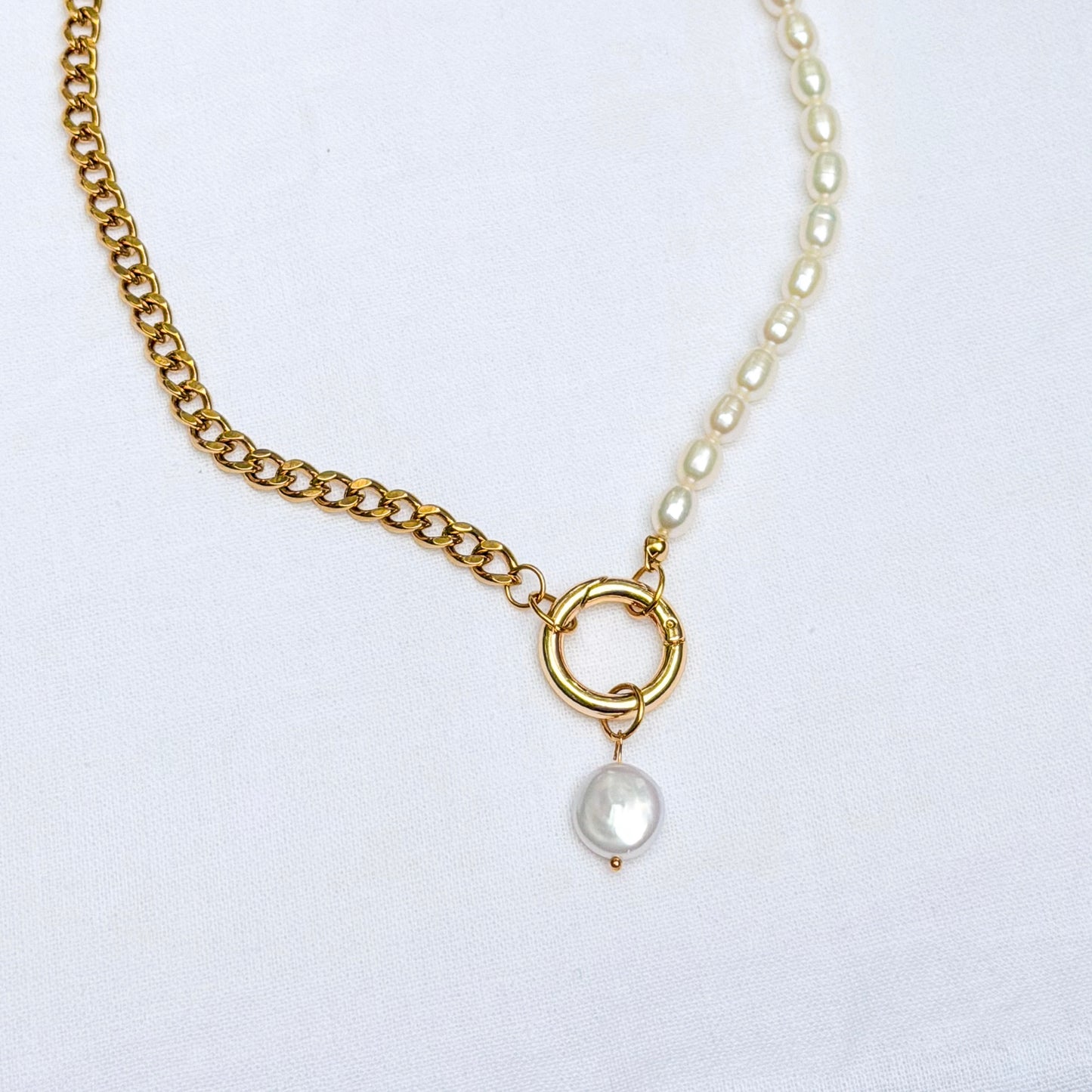 Coin pearl Necklace with front clasp + Interchangeable charm (gold)