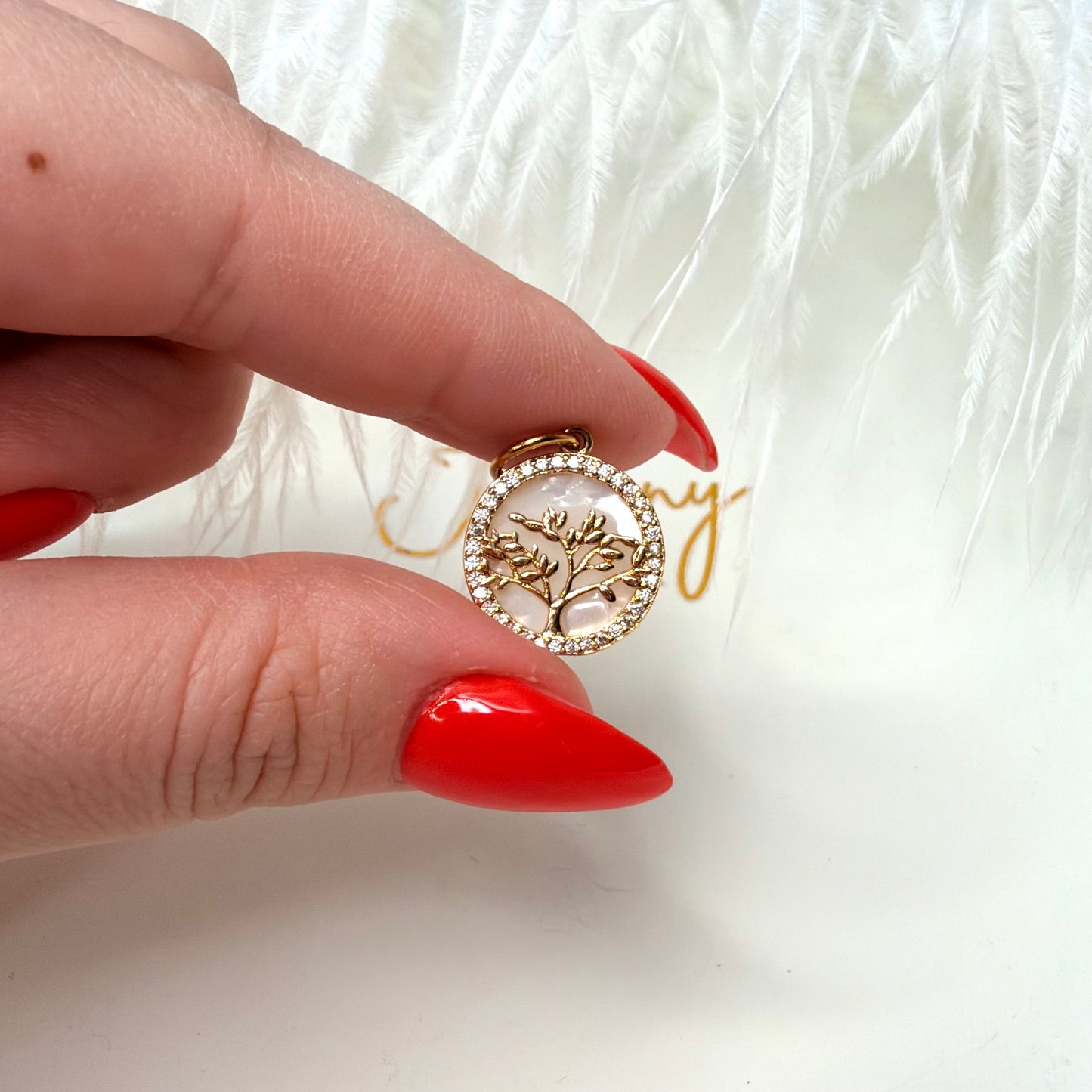 Tree on mother-of-pearl charm 1 pc