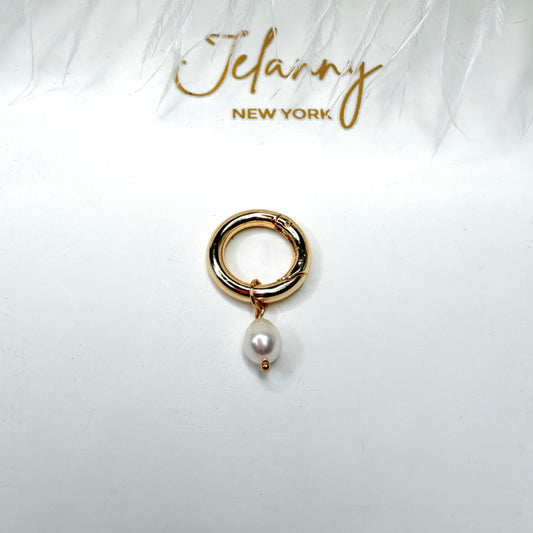 Rice pearl charm 1 pc (gold)