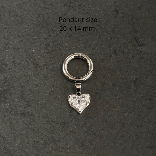 Necklace charm (medium crystal heart)