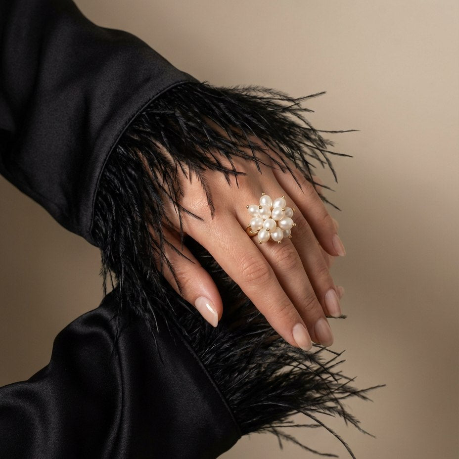 Pearl flower ring