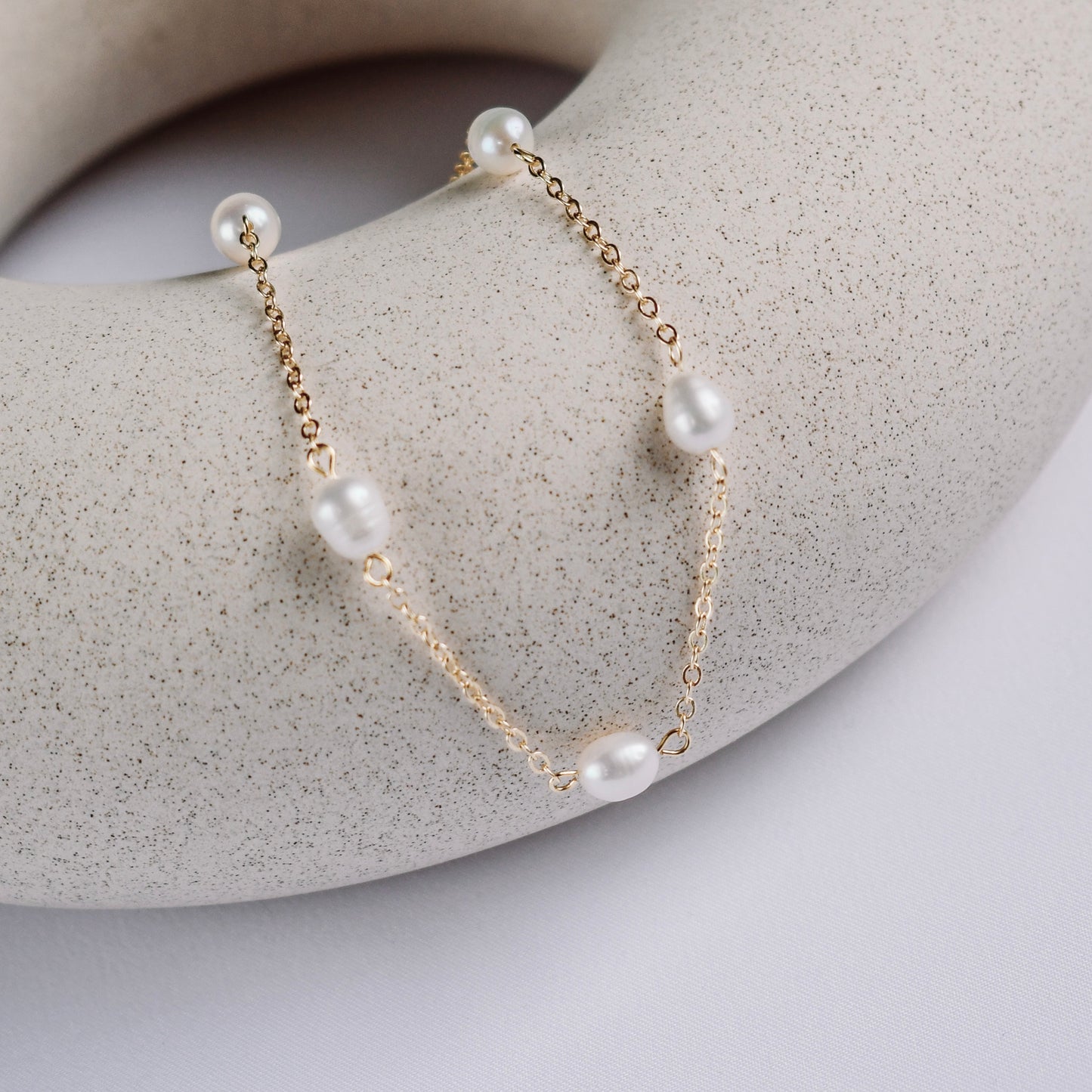 Freshwater pearls and chain necklace