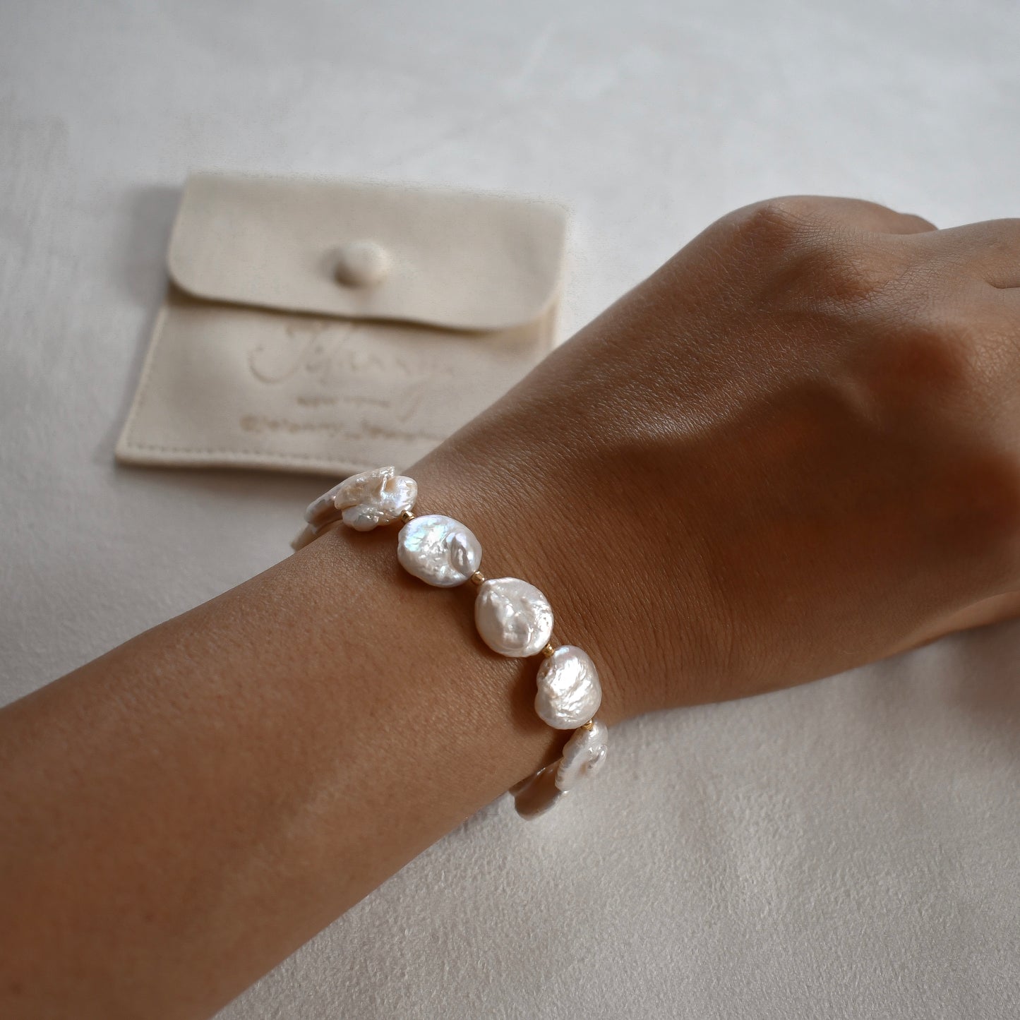 Pearl and paperclip chain bracelet