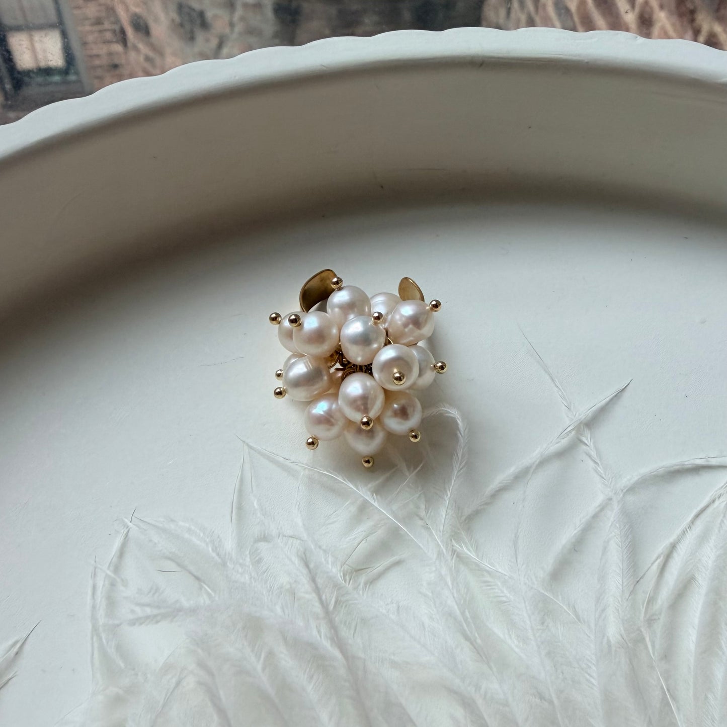 Pearl flower ring