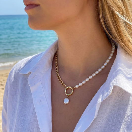 Coin pearl Necklace with front clasp + Interchangeable charm (gold)