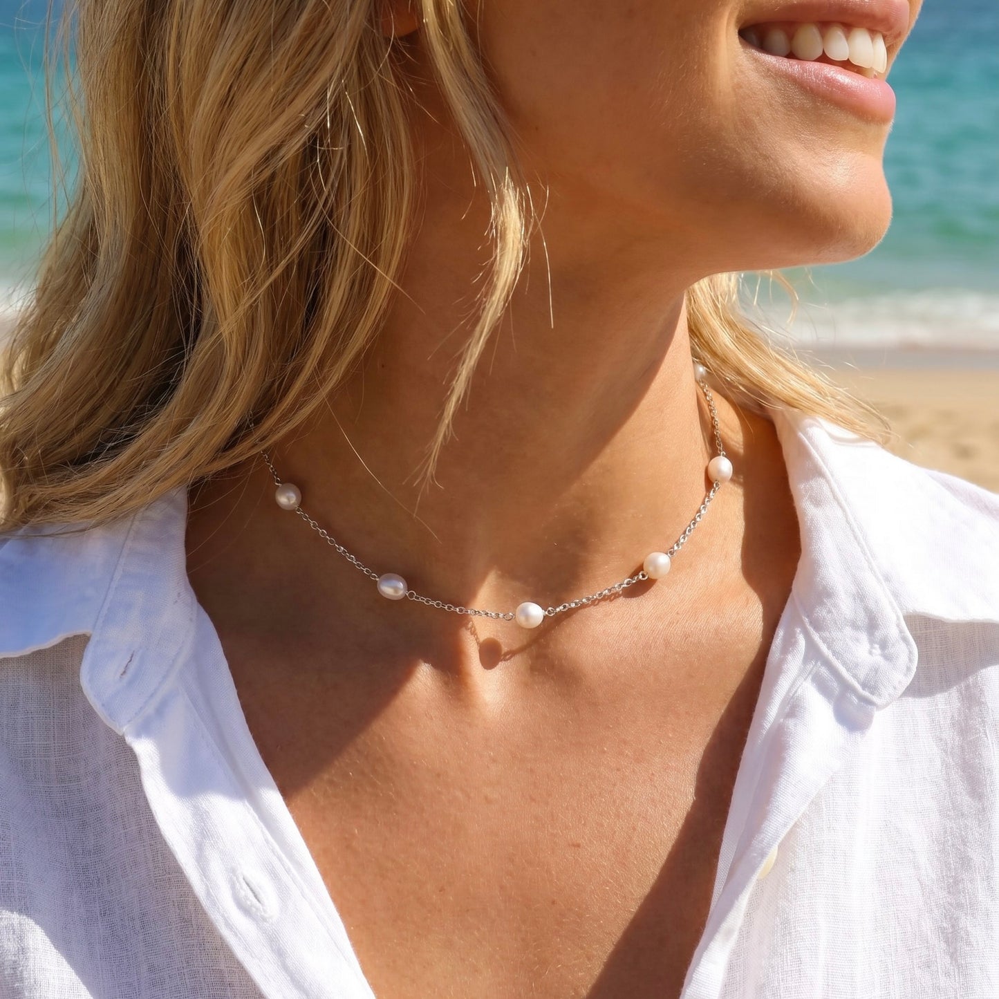Gold Minimalist Pearl Necklace – Natural Freshwater Pearls