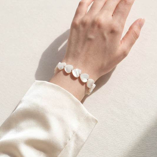 Mother of pearl heart bracelet