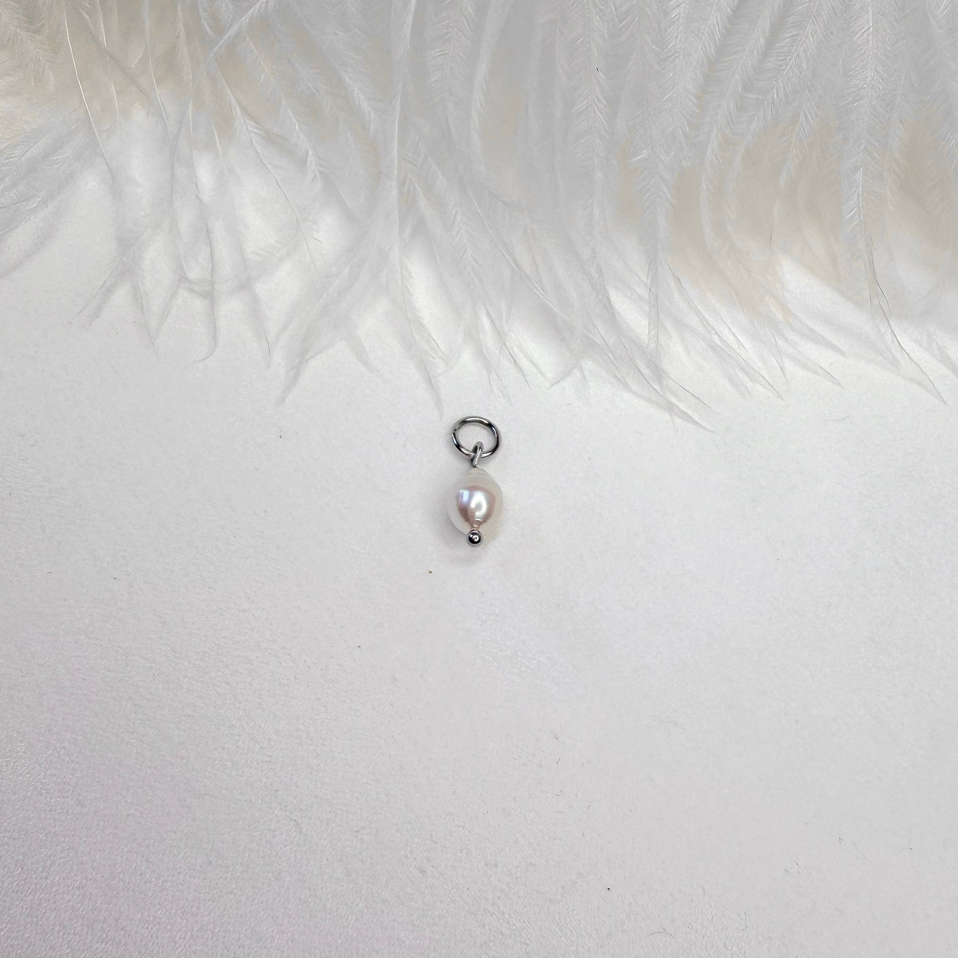 interchangeable pearl charm for necklace