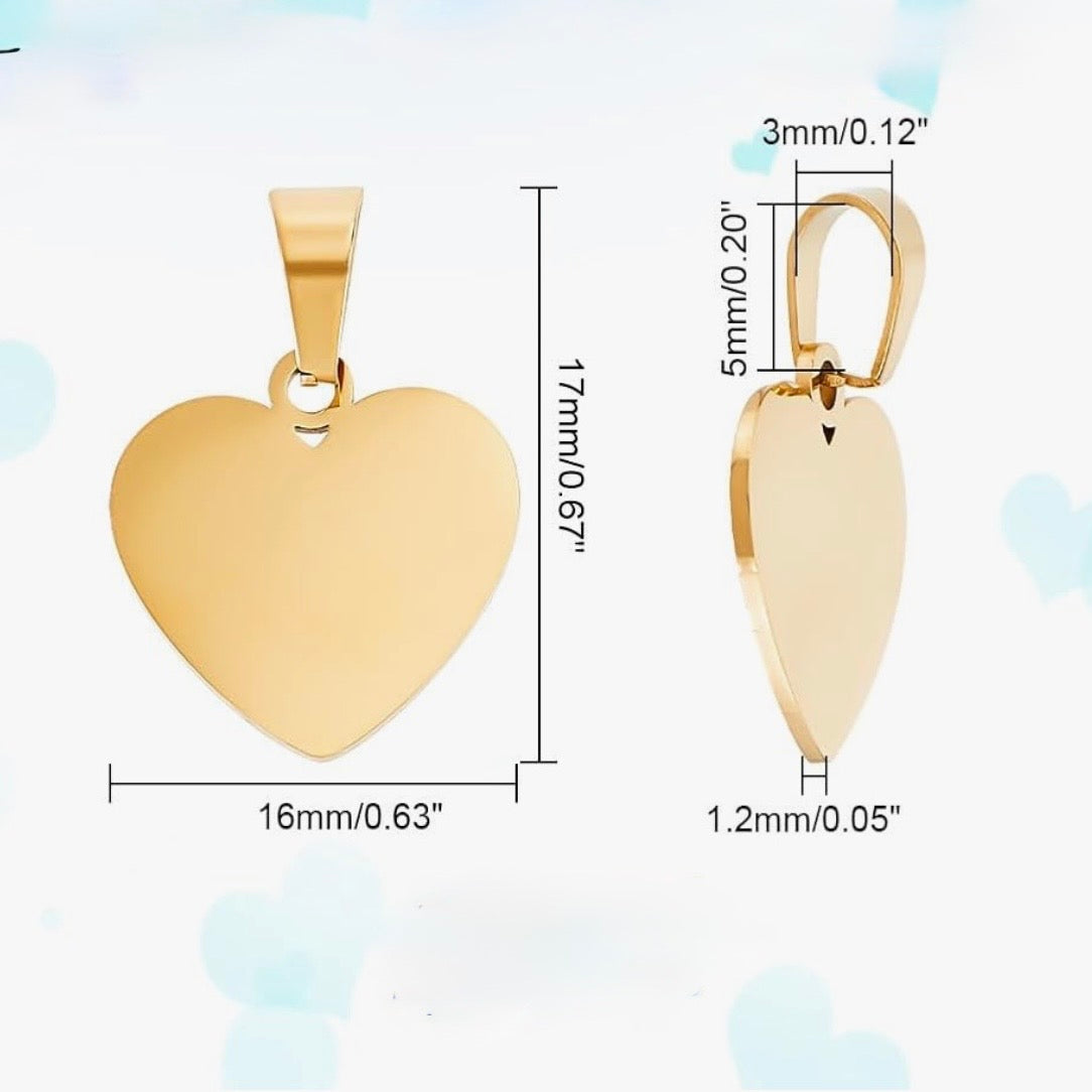 Personalized rice pearl bracelet with engraved heart