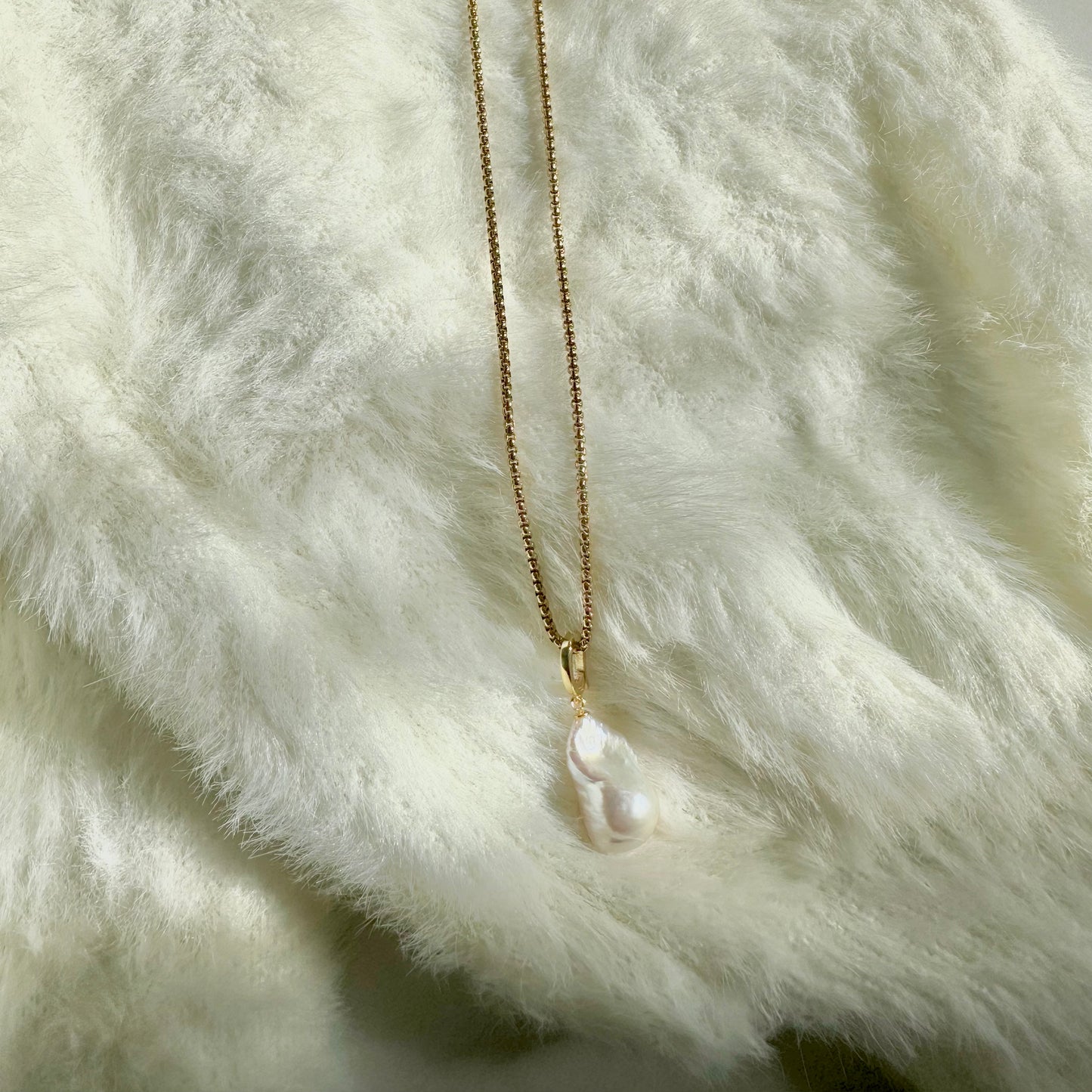 Baroque pearl Earrings