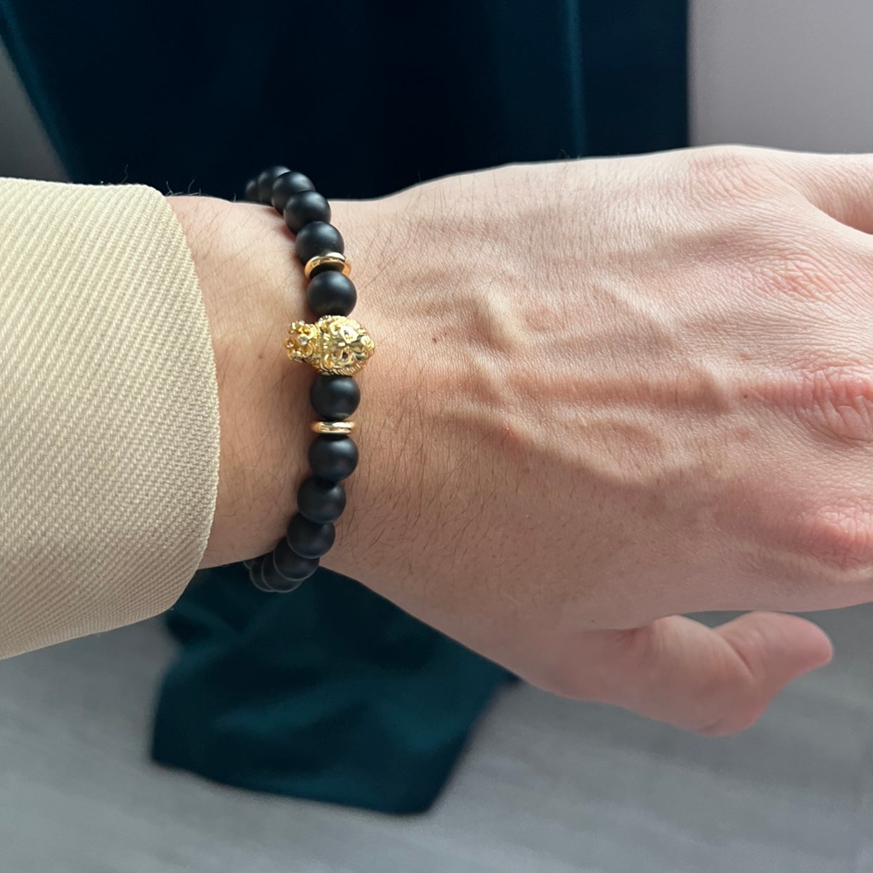 Lion crown head and black onyx beads bracelet