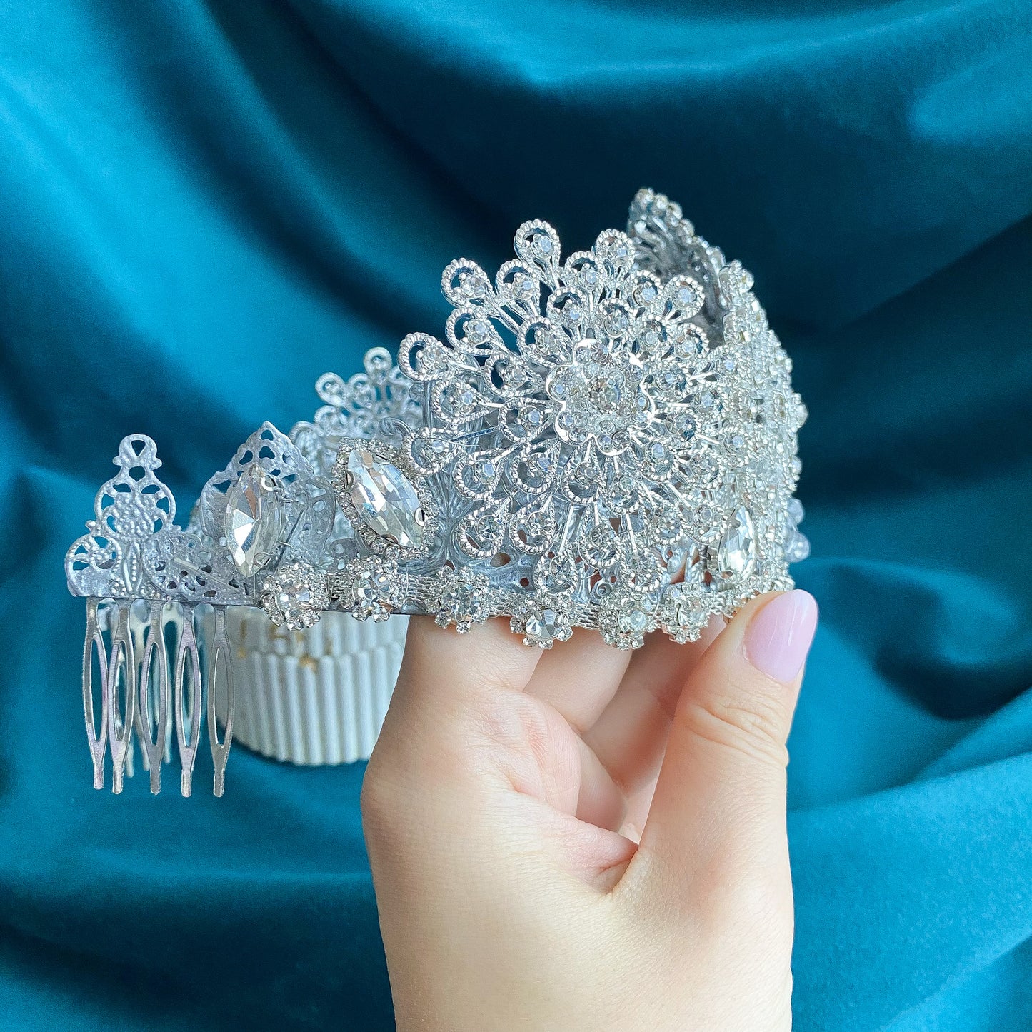 Crystal Tiara Hollywood